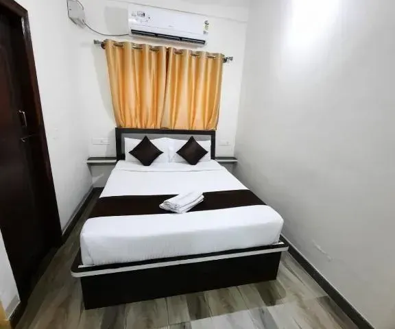 Photo 4 of 10 at SM Rooms HSR Layout Bengaluru