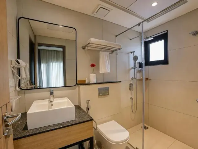 Photo 7 of 10 at Villa Alaska Bangalore Airport - Luxury Rooms in Villa Near Bangalore Airport