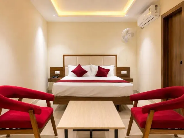 Photo 7 of 10 at Royal Suites In Marathahalli, Bangalore