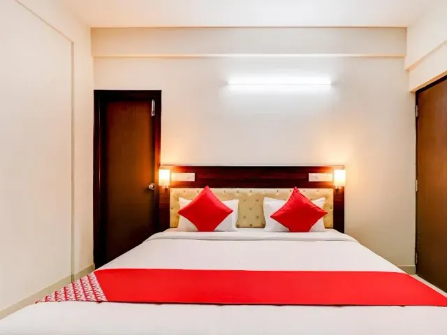 Photo 4 of 10 at Aster Suites