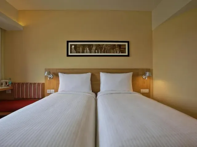 Photo 6 of 10 at ibis Bengaluru Hosur Road - An Accor Brand