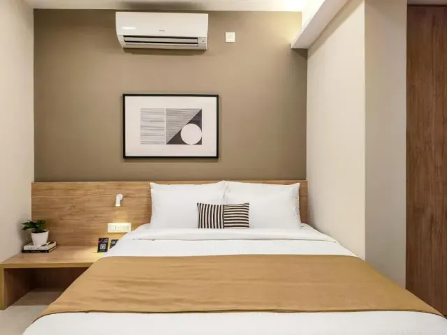 Photo 3 of 10 at Olive Hotel Millers Road by Embassy Group