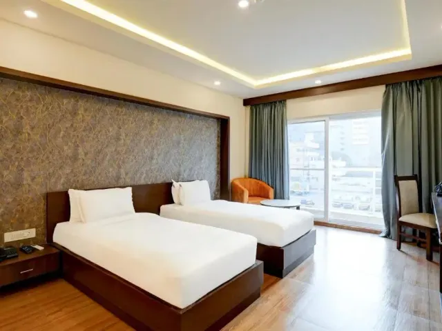 Photo 4 of 10 at Super Townhouse Oak Mahadevapura Opposite Phoenix Mall Formerly Grand Wilton Inn