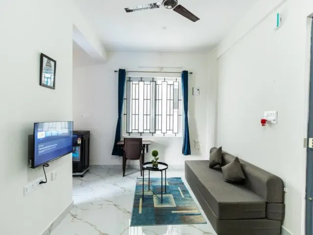 Photo 5 of 10 at 1BHK 2km From Hosa Road Metro with lift 102