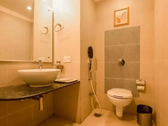 Photo 6 of 10 at Hotel Silicrest