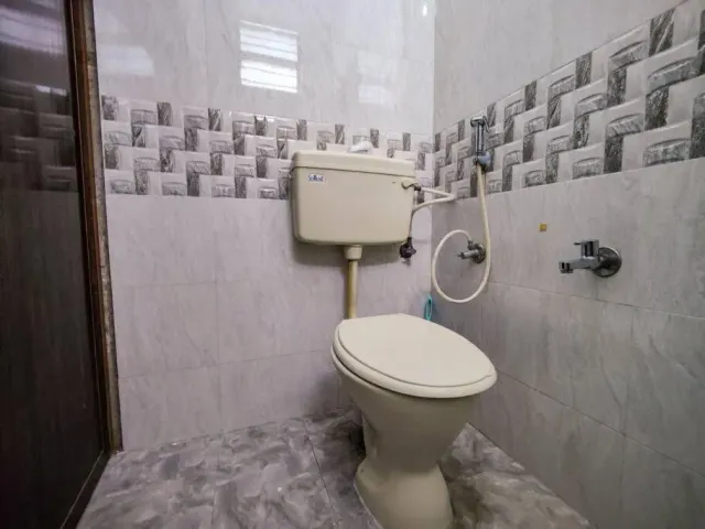 Photo 8 of 10 at Comfy 2-bedroom House in Sanjaynagar, Bengaluru