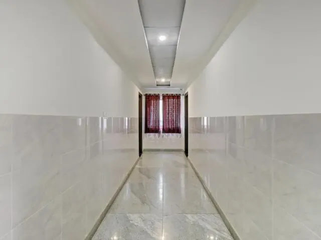 Photo 4 of 10 at Treebo Sai Suites Inn Nagavara