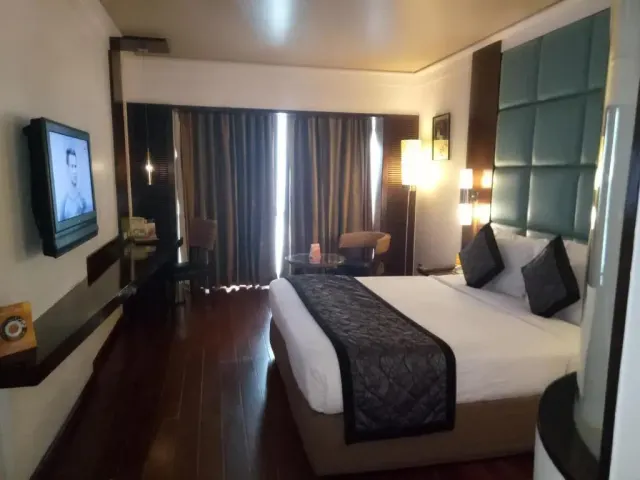 Photo 5 of 10 at Iris The Business Hotel
