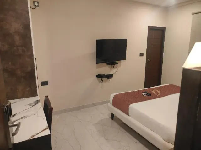 Photo 2 of 10 at Astra Hotels and Suites - Sector 7 HSR Layout