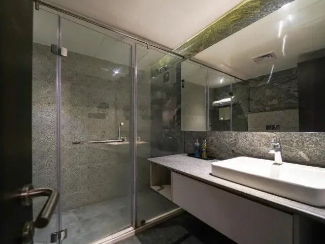 Photo 6 of 10 at Olive Hotel MG Road Dunsvirk Inn by Embassy Group