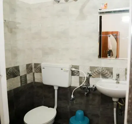 Photo 9 of 10 at Spirit Inn Suites