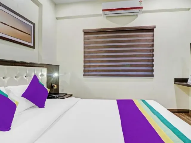 Photo 2 of 10 at Treebo Premium Raj Vista Global Village
