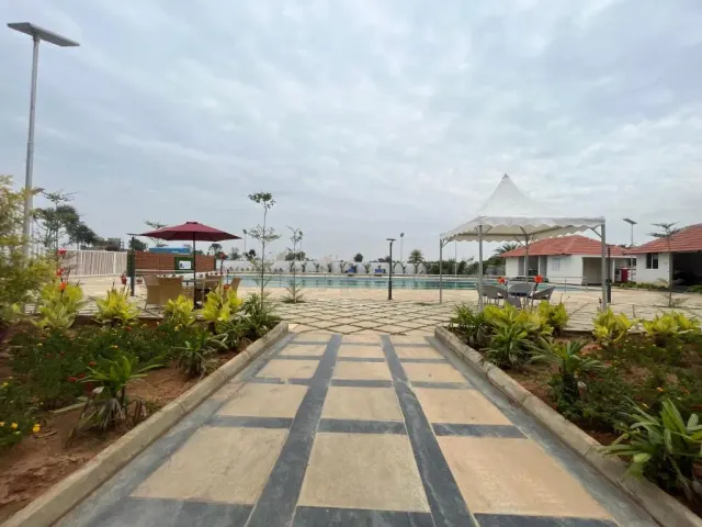 Photo 7 of 10 at Soundarya Sapphires 7 Bedroom Private Pool Villa Near Bangalore